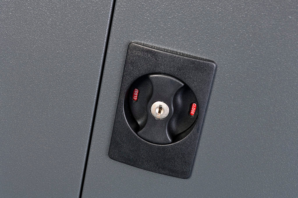 GC-Door-Handle-detail-GR-1024x680-1_afc07790-e552-439d-8455-128d8eabc7a5.jpg